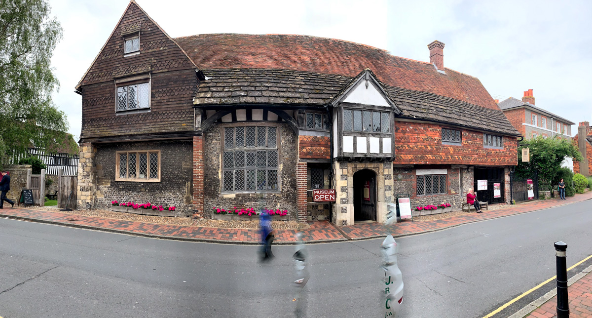 Exterior of Anne of Cleaves' house in Lewes, England.