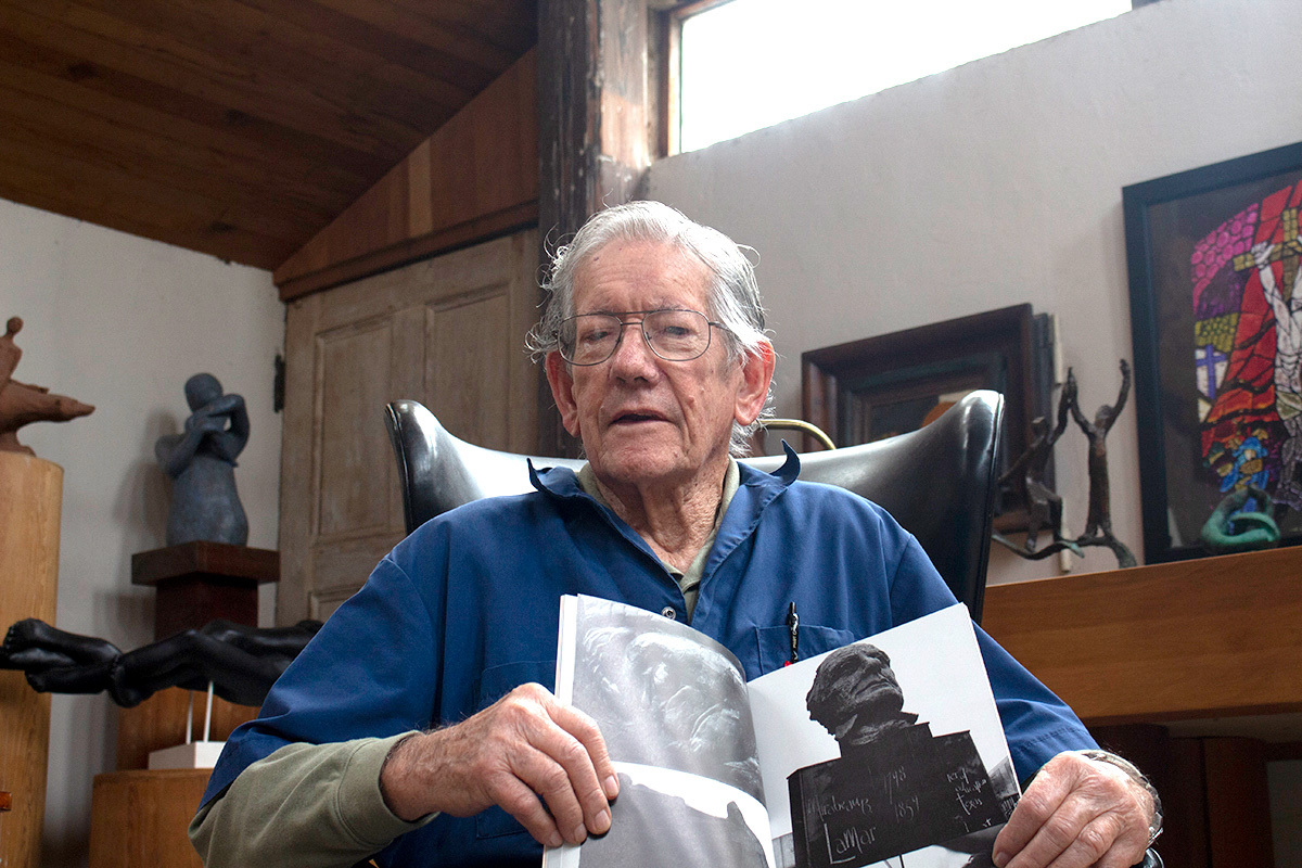David Cargill, shows his portfolio displaying Mirabeau B. Lamar’s sculpture which was created in 1929. UP photo by Sierra Kondos