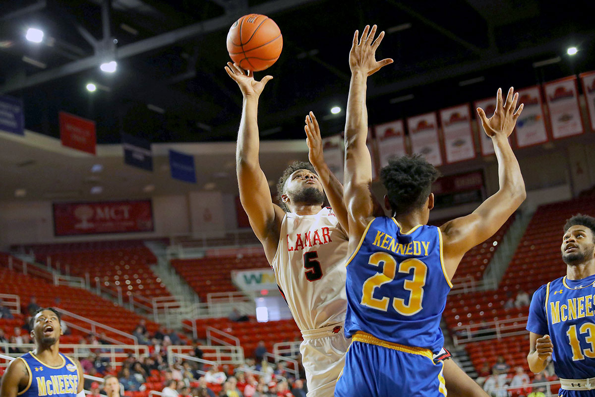 LU forward Avery Sullivan attacks the basket during the March 7 Southland Conference match up with McNeese State in the Montagne Center.