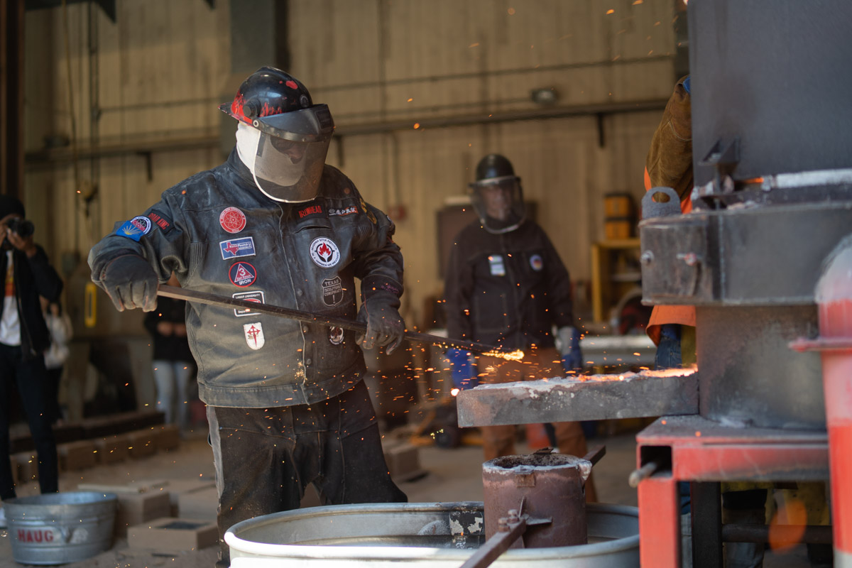 iron pour