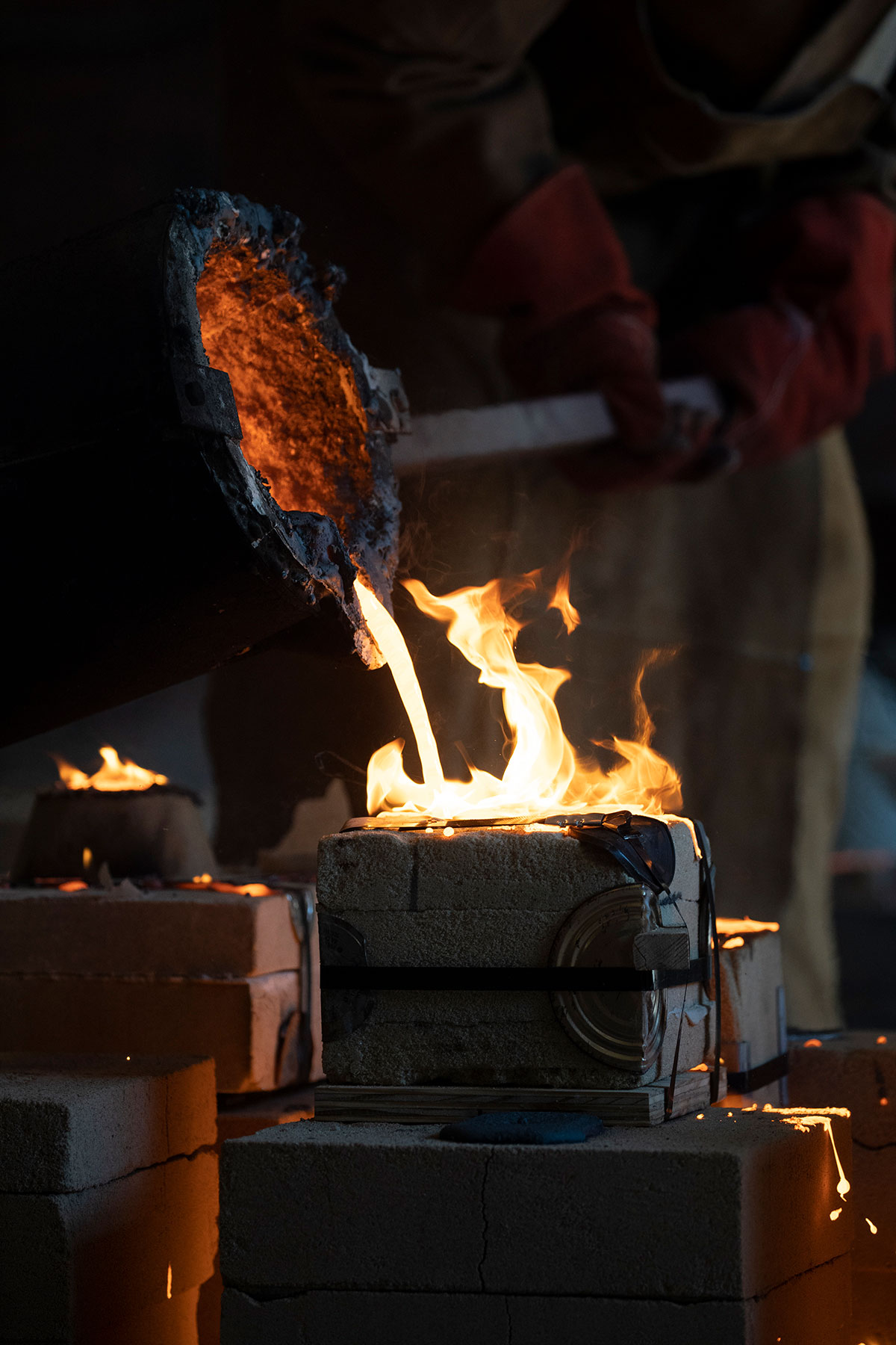 iron pour