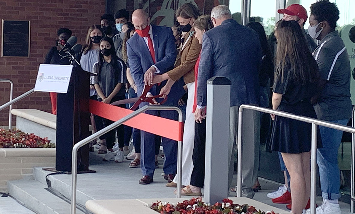 LU Welcome Center officially opens