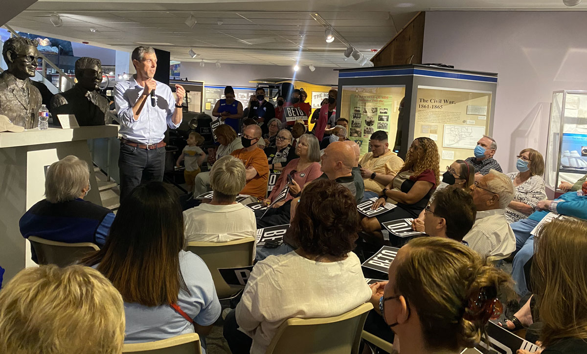 Beto O’Rourke holds town hall in Port Arthur