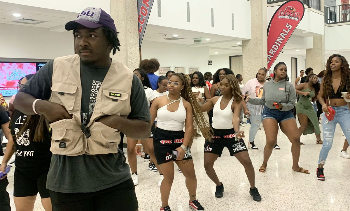 Lamar University's Pan Hellenic Council hosted a Hump Day mixer, Sept. 28, for Homecoming 2022. UP photo by Abi Patterson