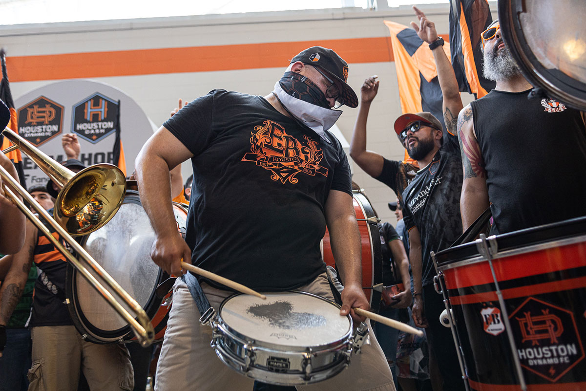 A member of El Batallon plays the snare drum during their performance before the match at PNC stadium in Houston, Oct. 9. UP photo by Brian Quijada.