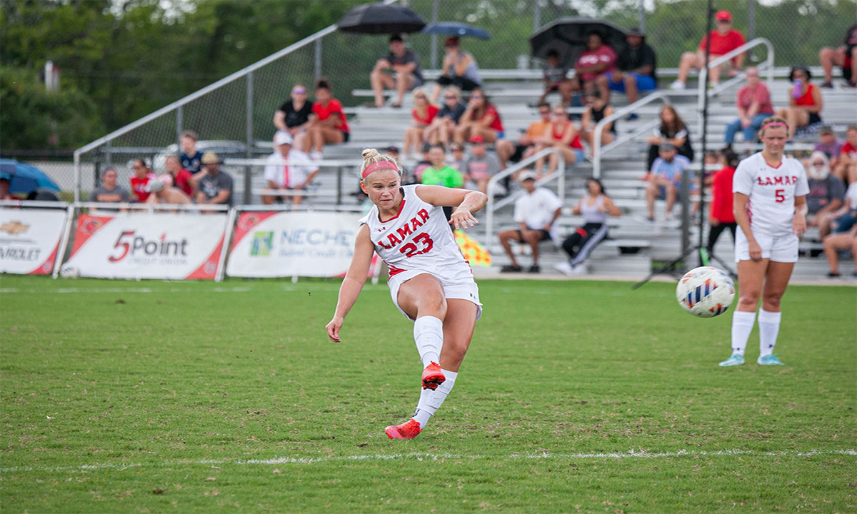 LU midfielder Eva Karen scores the goal off of a free kick in the first half against Tarleton State in their 5-1 win, Aug 28, at Lamar University Soccer Complex. UP image by Brian Quijada.