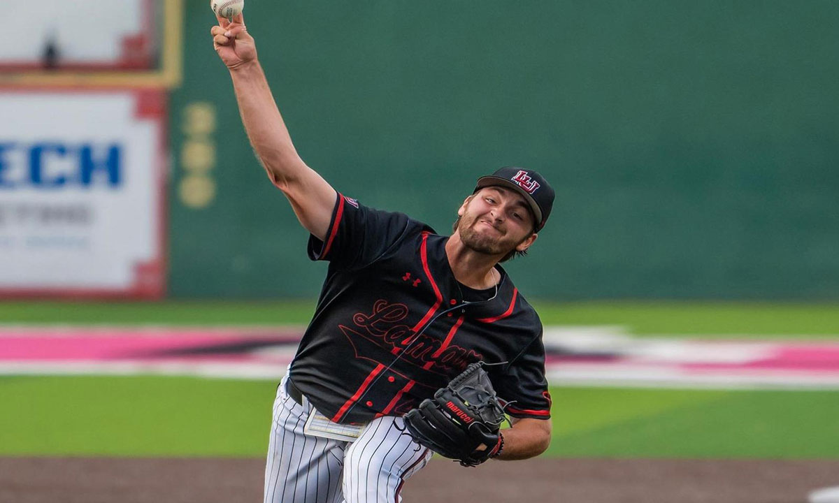 Cardinal baseball beats University of Houston