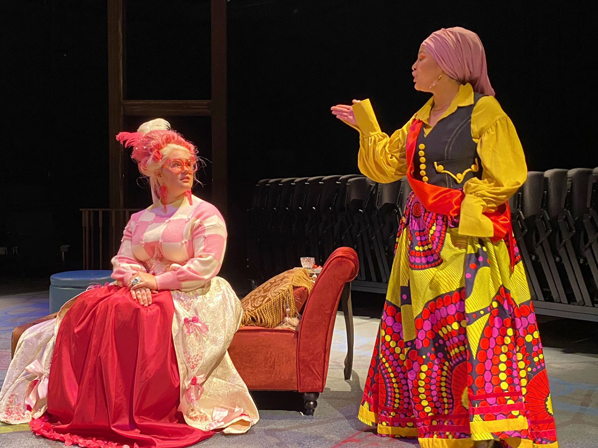 C.J. Jeffcoat, left, plays Marie-Antoinette and Dominique Roman plays Marianne Angelle in "The Revolutionists." UP photo by Maddie