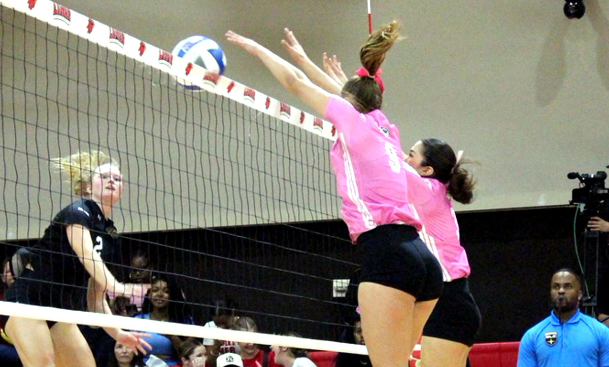 Vollyball swept by USL in SLC action