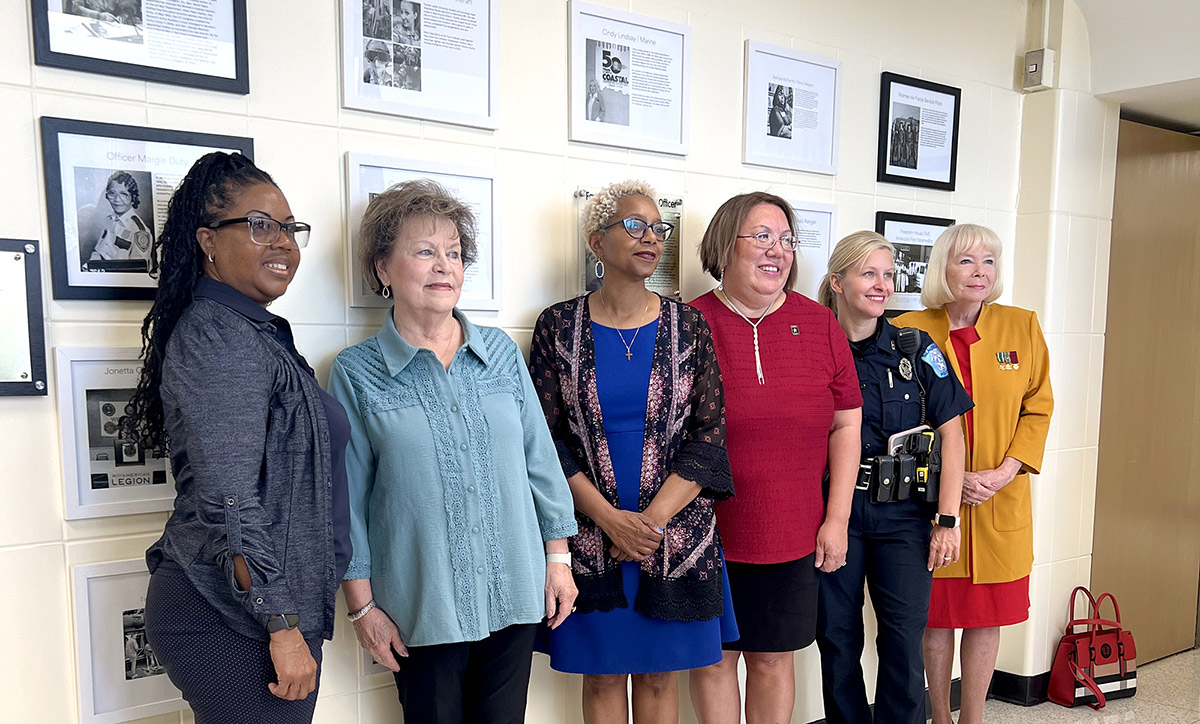 Women’s first responder veteran wall unveiled 