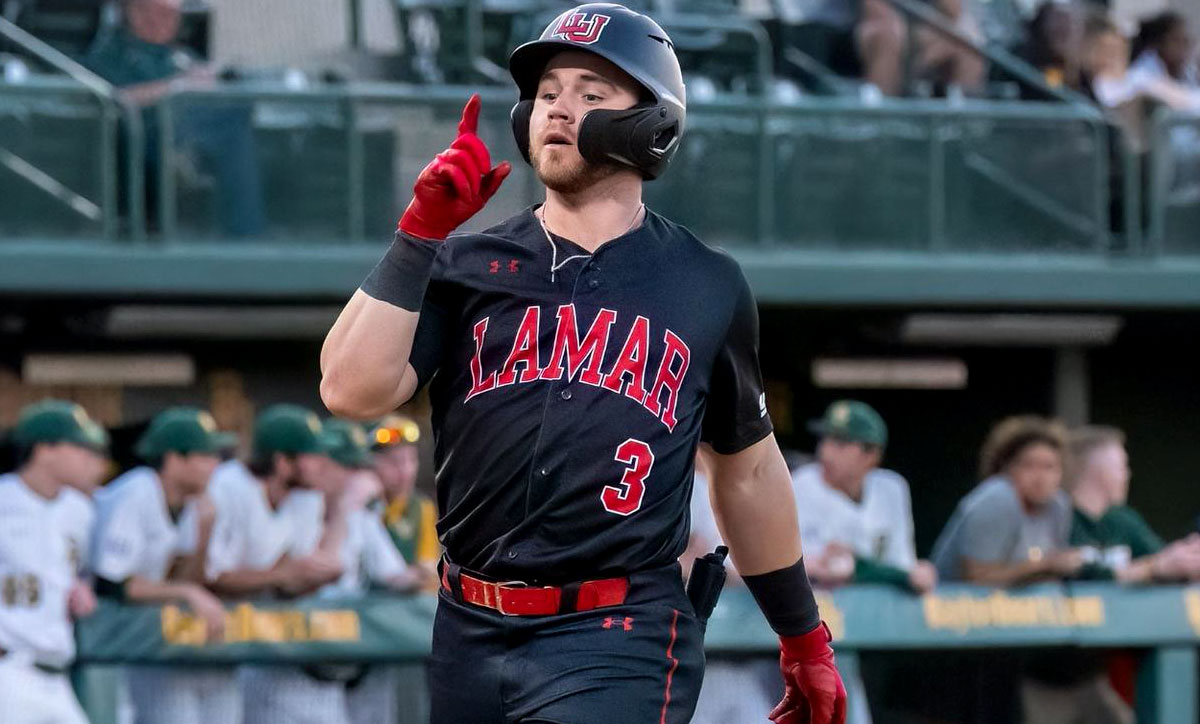 Cardinals battle elements to sweep UIW