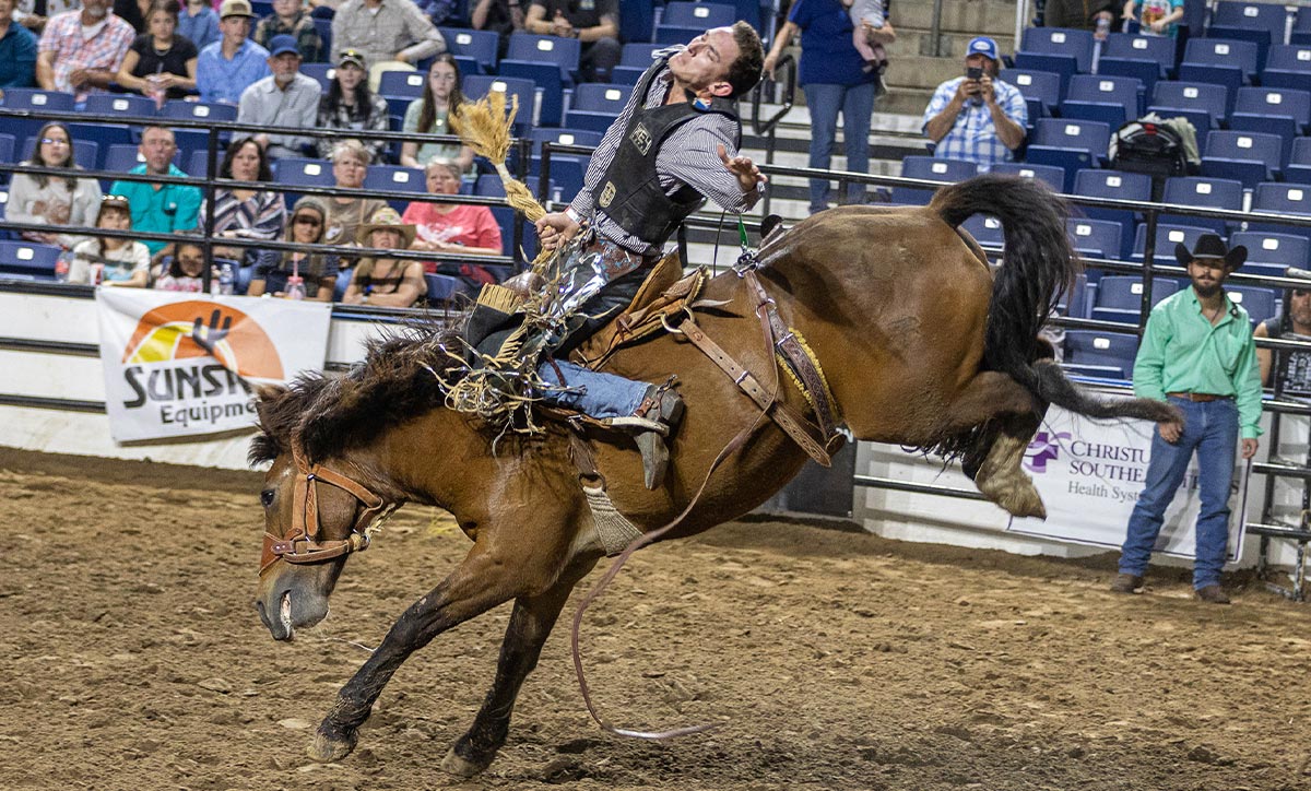 Cowboys chase crowds at South Texas State Fair