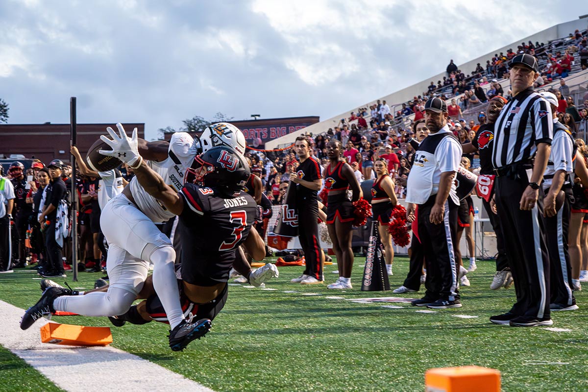 LU’s wide receiver Izaha Jones (3) misses the pass against Southeastern Louisiana in the last moments of the game, Nov. 2, at Provost Umphrey Stadium. UP photo by Carlos Viloria.