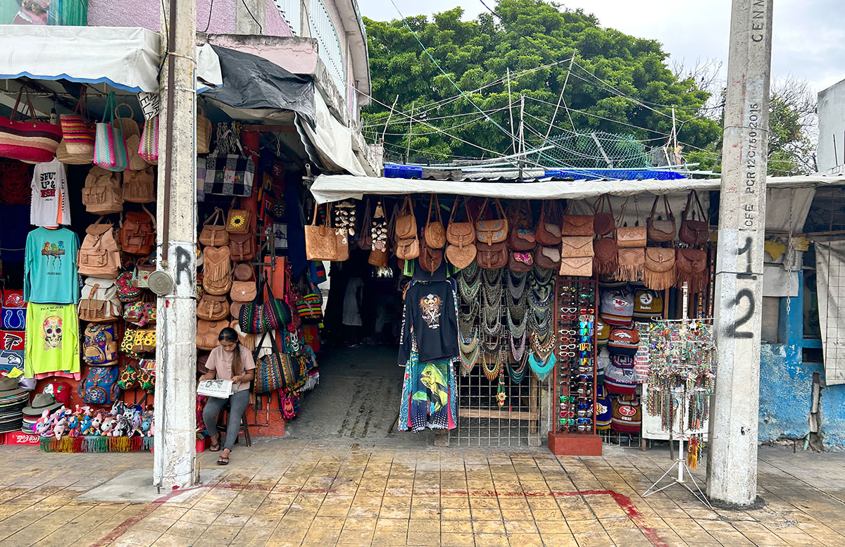 Exploring la Isla Mujeres