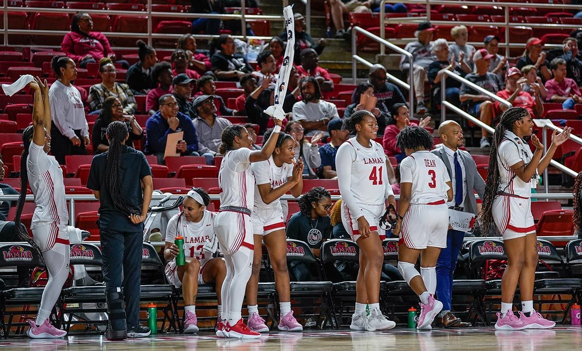 Cardinals Receive Bid for Inaugural Women’s Basketball Invitational Tournament