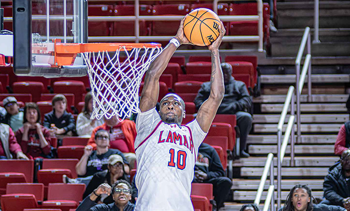 Cards drop heartbreaker to the Colonels
