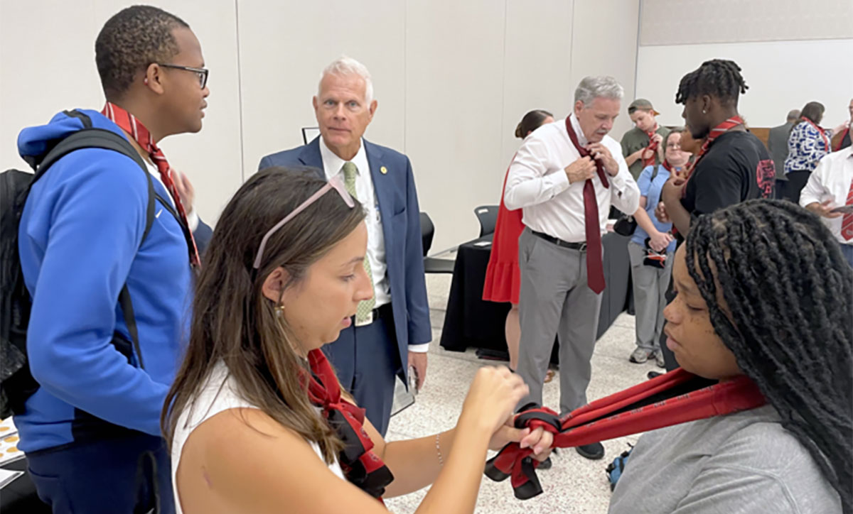 ‘Taylor-ed Tuesday’ helps students dress professionally