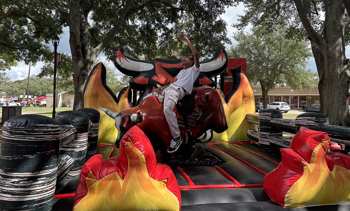 Cardinals fire up homecoming