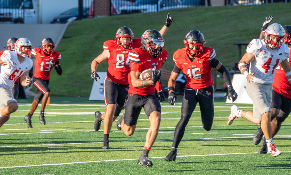 Cards outrank Colonels
