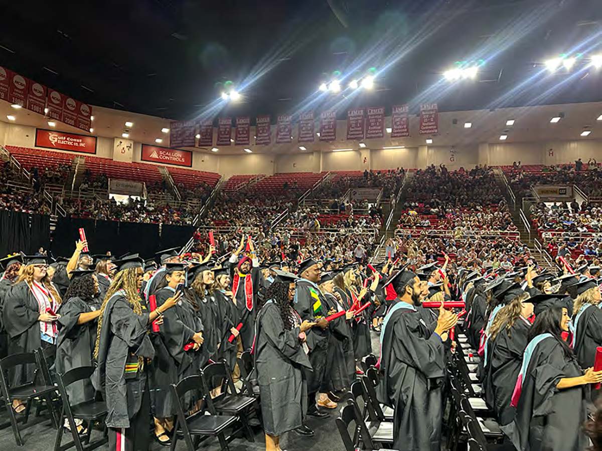 More than 2,700 degrees conferred at Lamar University's spring commencement